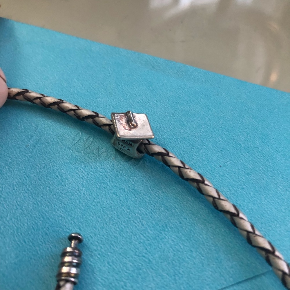 Pandora charm graduation cap